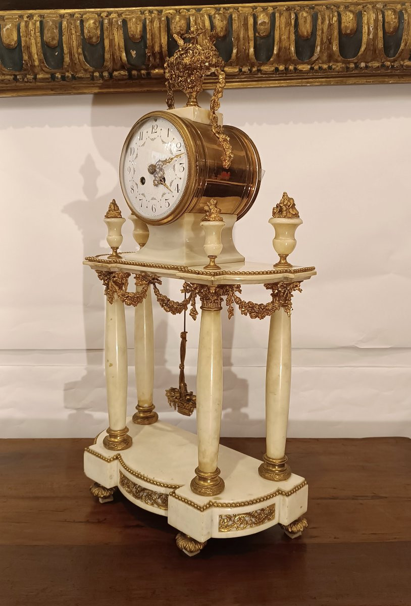 OROLOGIO NAPOLEONE III IN MARMO E BRONZO DORATO META' XIX SECOLO-photo-3