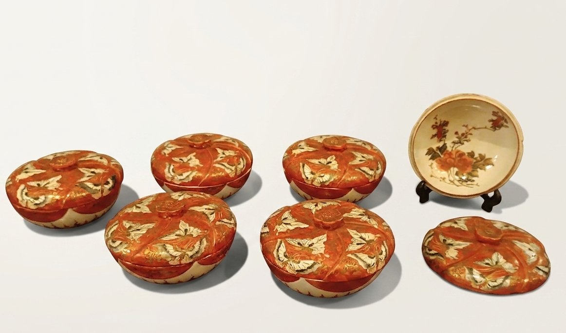 SERIE DI SEI PICCOLE COPPE KUTANI XIX SECOLO 