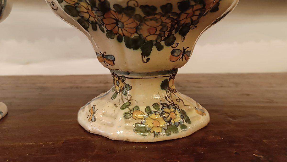 COPPIA DI VASI DA FARMACIA IN MAIOLICA PRIMA META' XVIII SECOLO -photo-4