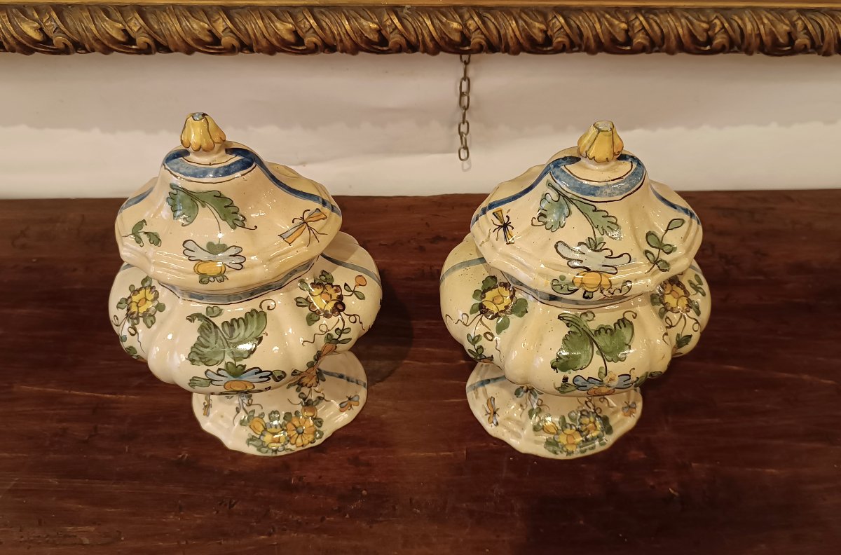 COPPIA DI VASI DA FARMACIA IN MAIOLICA PRIMA META' XVIII SECOLO -photo-2