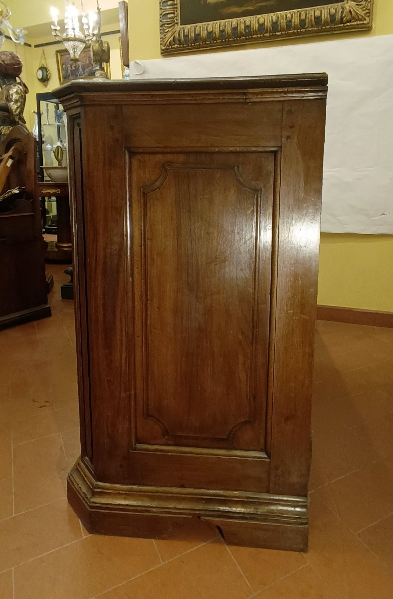 CASSETTONE LOMBARDO IN NOCE META' XVII SECOLO-photo-3