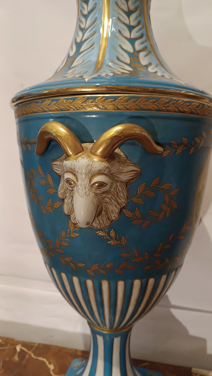 VASO IN PORCELLANA AZZURRO SECONDA META' XIX SECOLO-photo-5