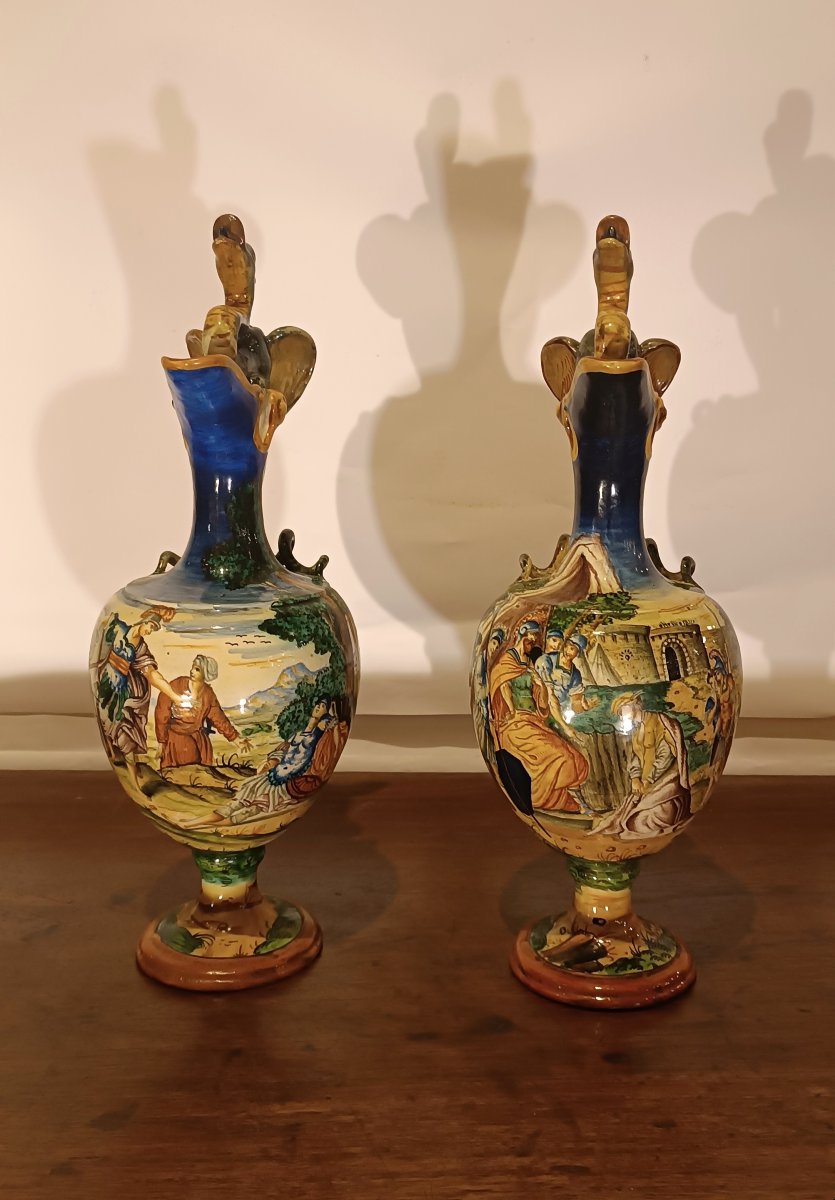 COPPIA DI VERSATOI ISTORIATI URBINO SECONDA META' DEL XIX SECOLO-photo-7
