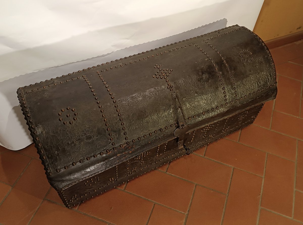 BAULE DA CARROZZA IN CUOIO FINE XVII SECOLO-photo-3