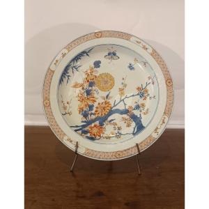 GRANDE VASSOIO QING CON DECORI IMARI FINE XVIII SECOLO 
