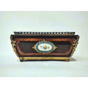 FIORIERA NAPOLEONE III IN LEGNO PREGIATO E BRONZO DORATO METÀ DEL XIX SECOLO