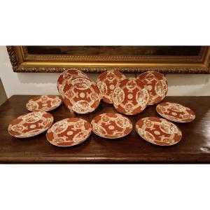 UNDICI PIATTI IN PORCELLANA IMARI SECONDA META' XIX SECOLO