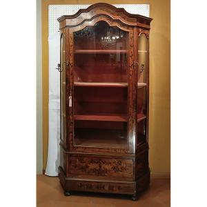 VETRINA IN NOCE CON INTARSI META' XIX SECOLO