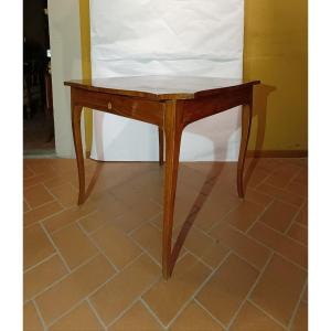 TAVOLINO DA GIOCO IN NOCE CON INTARSI META' XIX SECOLO