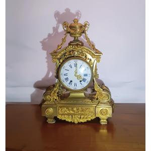 OROLOGIO A PENDOLO IMPERO IN BRONZO DORATO PRIMI DEL XIX SECOLO