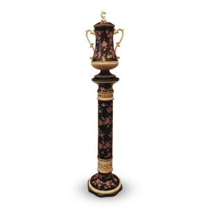COLONNA CON VASO IN PORCELLANA INIZI XX SECOLO