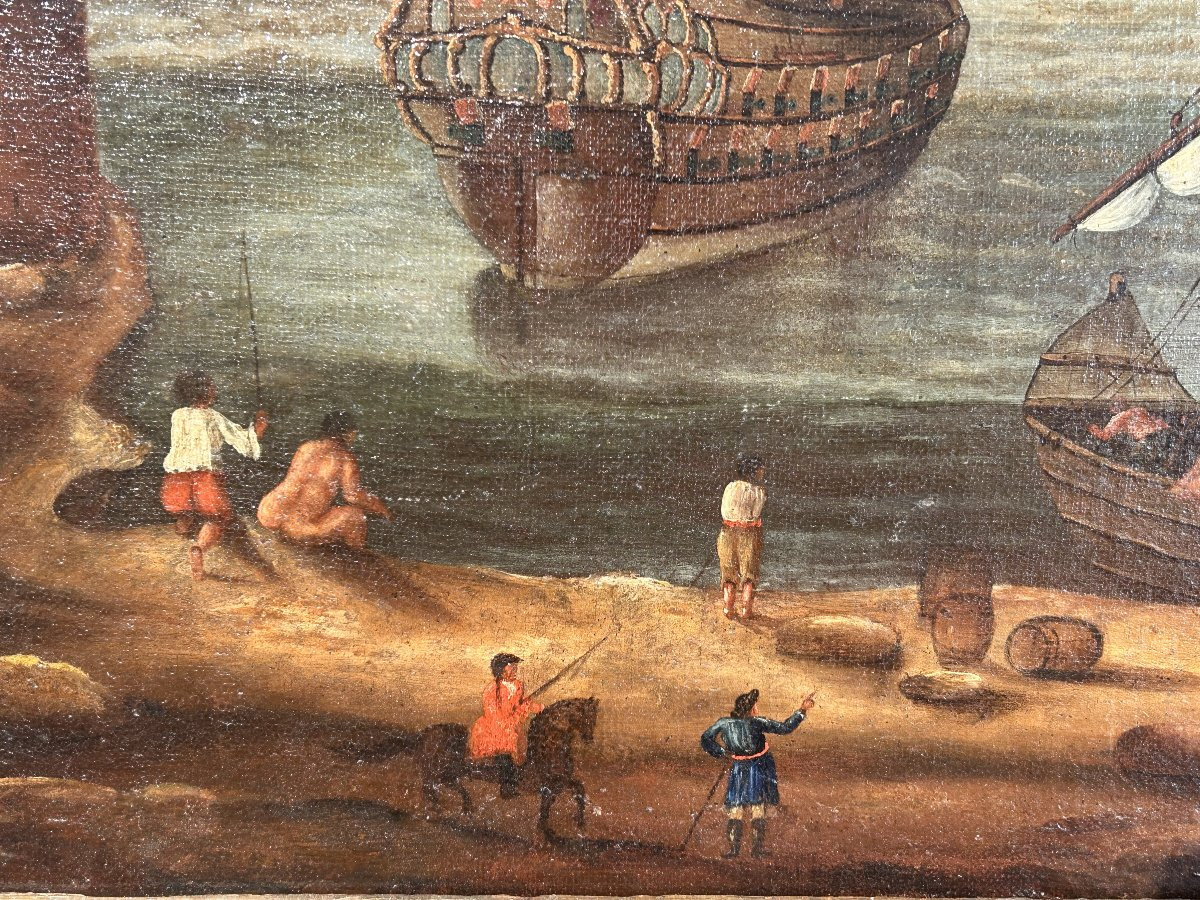 Interessante marina con personaggi e galeoni con cornice coeva. Centro-Italia fine del '600.-photo-3