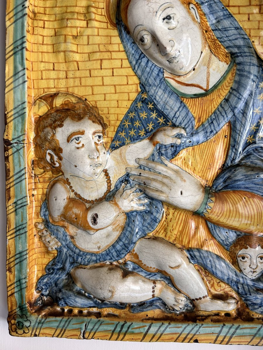 Madonna con bambino, antica placca in ceramica policroma di Deruta della metà del XVII secolo-photo-2