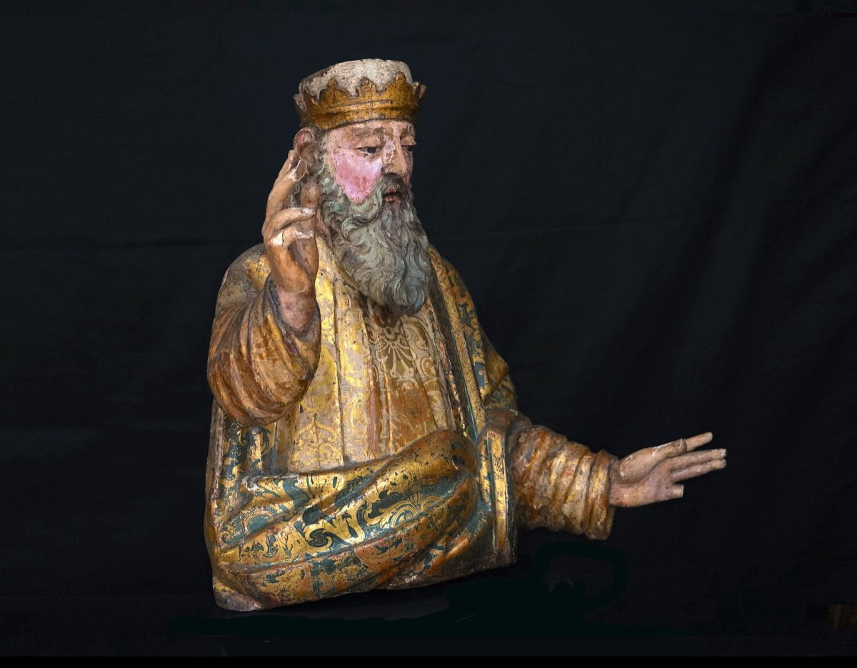 Scultura di santo in legno policromo e ricca decorazione ''Estofado de Oro'' 1a metà del XVIs.-photo-2