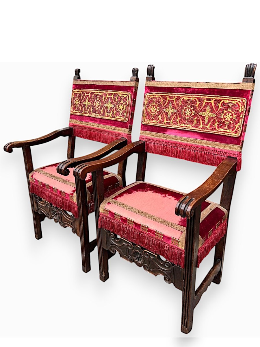 Seggioloni a cartella del seicento in noce, Lombardia.-photo-3