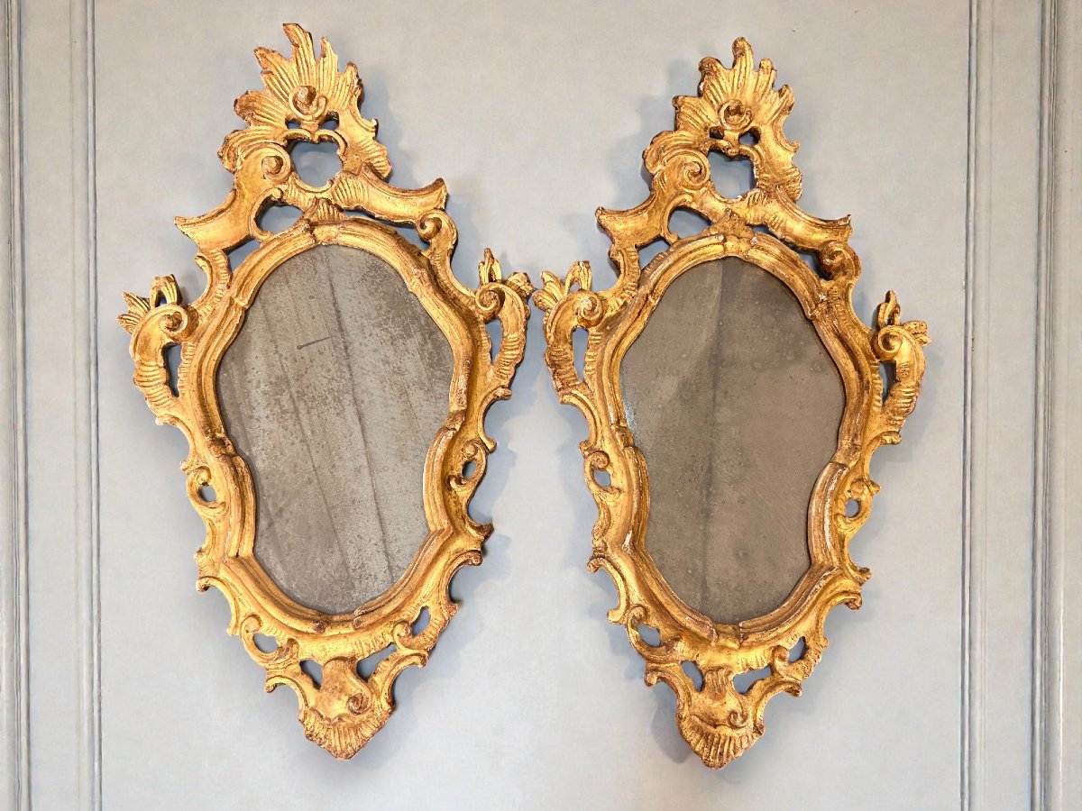 Coppia di specchierine intagliate e dorate. Italia settentrionale, 2a metà del XVIIIsec.-photo-2