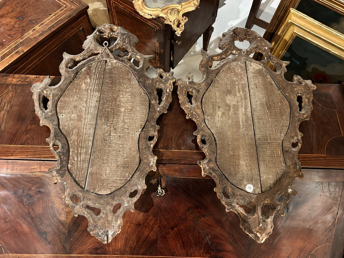 Coppia di specchierine intagliate e dorate. Italia settentrionale, 2a metà del XVIIIsec.-photo-3