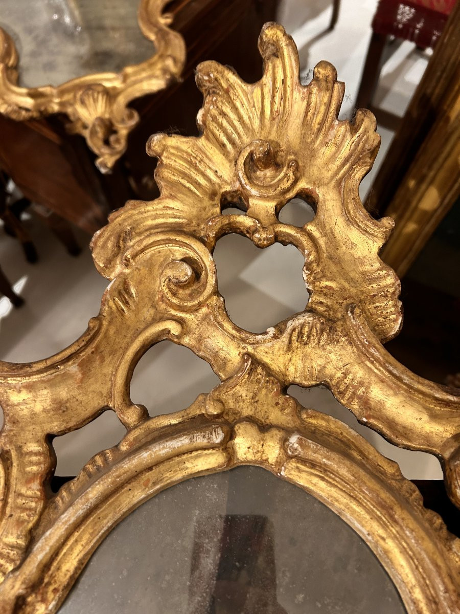 Coppia di specchierine intagliate e dorate. Italia settentrionale, 2a metà del XVIIIsec.-photo-2