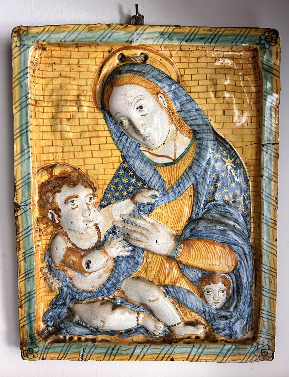 Madonna con bambino, antica placca in ceramica policroma di Deruta della metà del XVII secolo