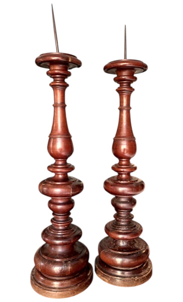 Coppia di importanti candelieri toscani della fine del '500.