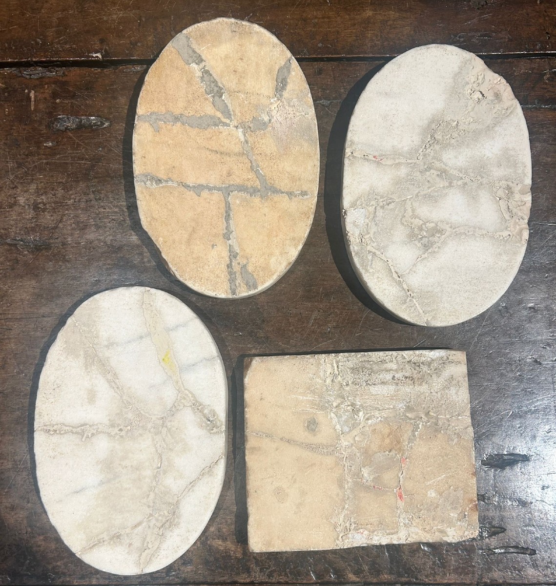 Basso rilievi in marmo con scene erotiche.-photo-1