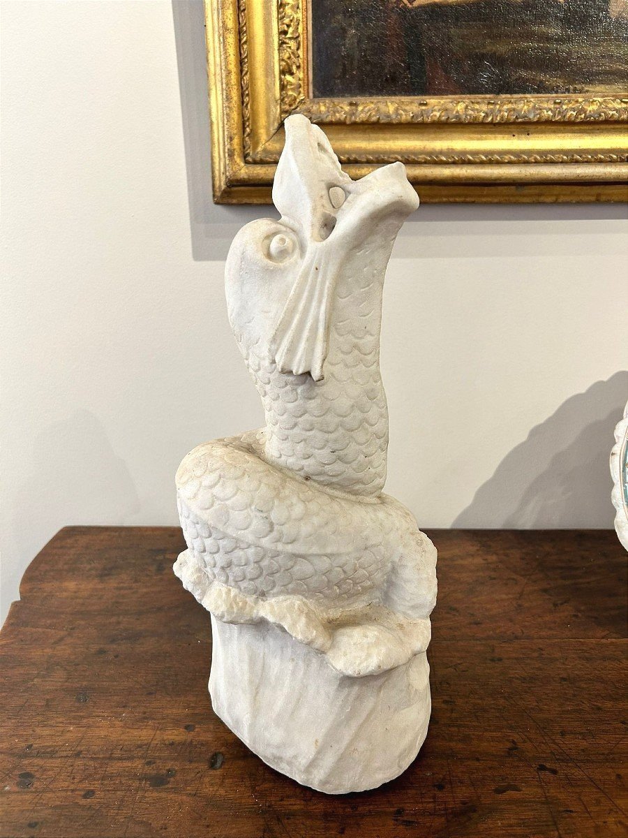 Elemento marmoreo in forma di tritone da fontana, fine XVI primi XVII secolo-photo-1