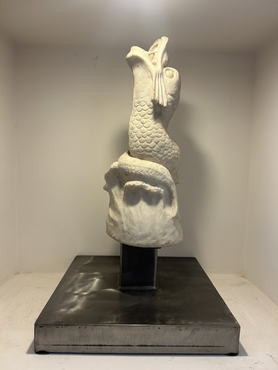 Elemento marmoreo in forma di tritone da fontana, fine XVI primi XVII secolo-photo-3