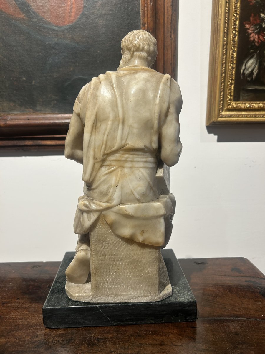 Scultura in alabastro riproducente Mosè di Michelangelo. Italia, primi anni del XIXmo secolo-photo-2