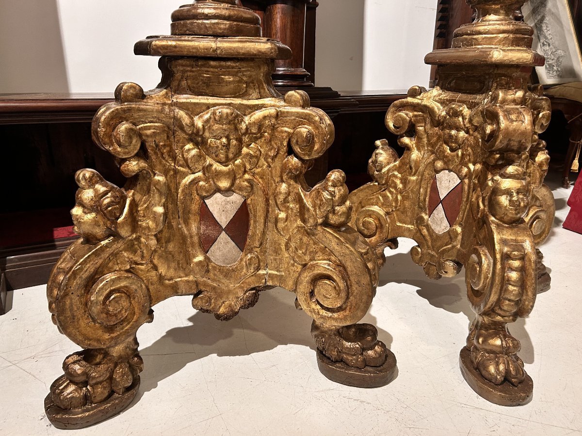 Candelieri da palazzo dei primi anni del seicento con stemma famiglia Guidi di Romena.-photo-8