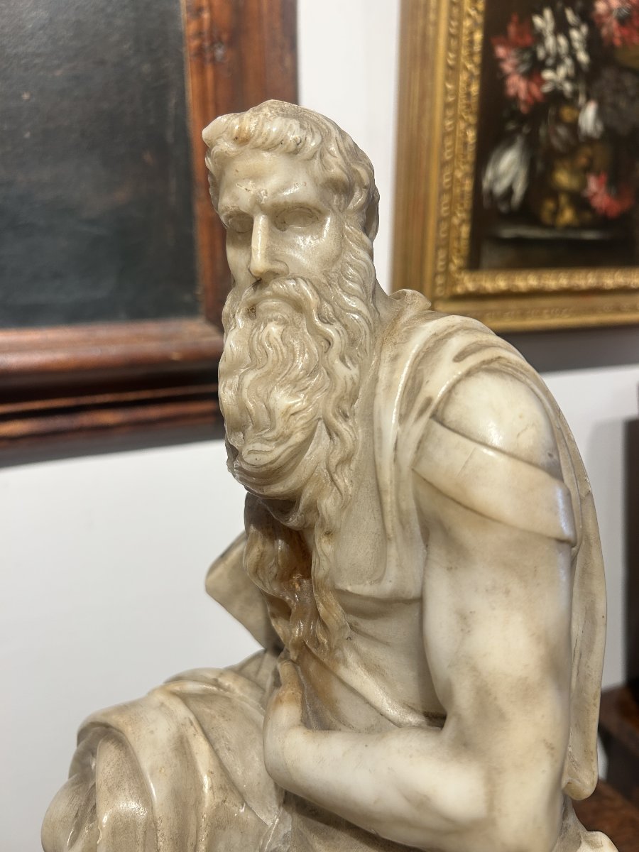 Scultura in alabastro riproducente Mosè di Michelangelo. Italia, primi anni del XIXmo secolo-photo-4