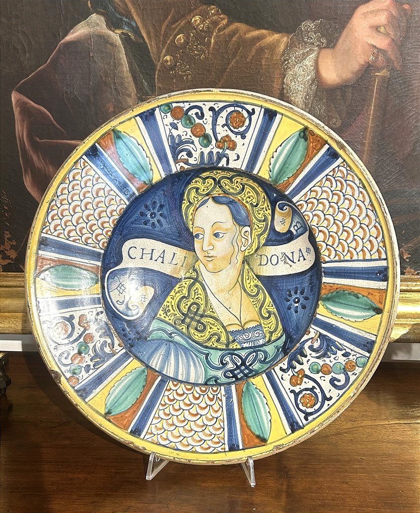 Piatto da pompa di Deruta con bella 1520-40ca.
