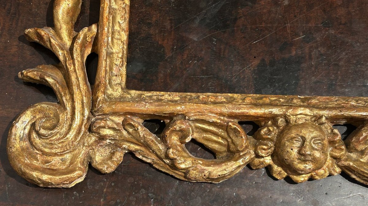 Antica cornice italiana intagliata del XVIII secolo.-photo-1