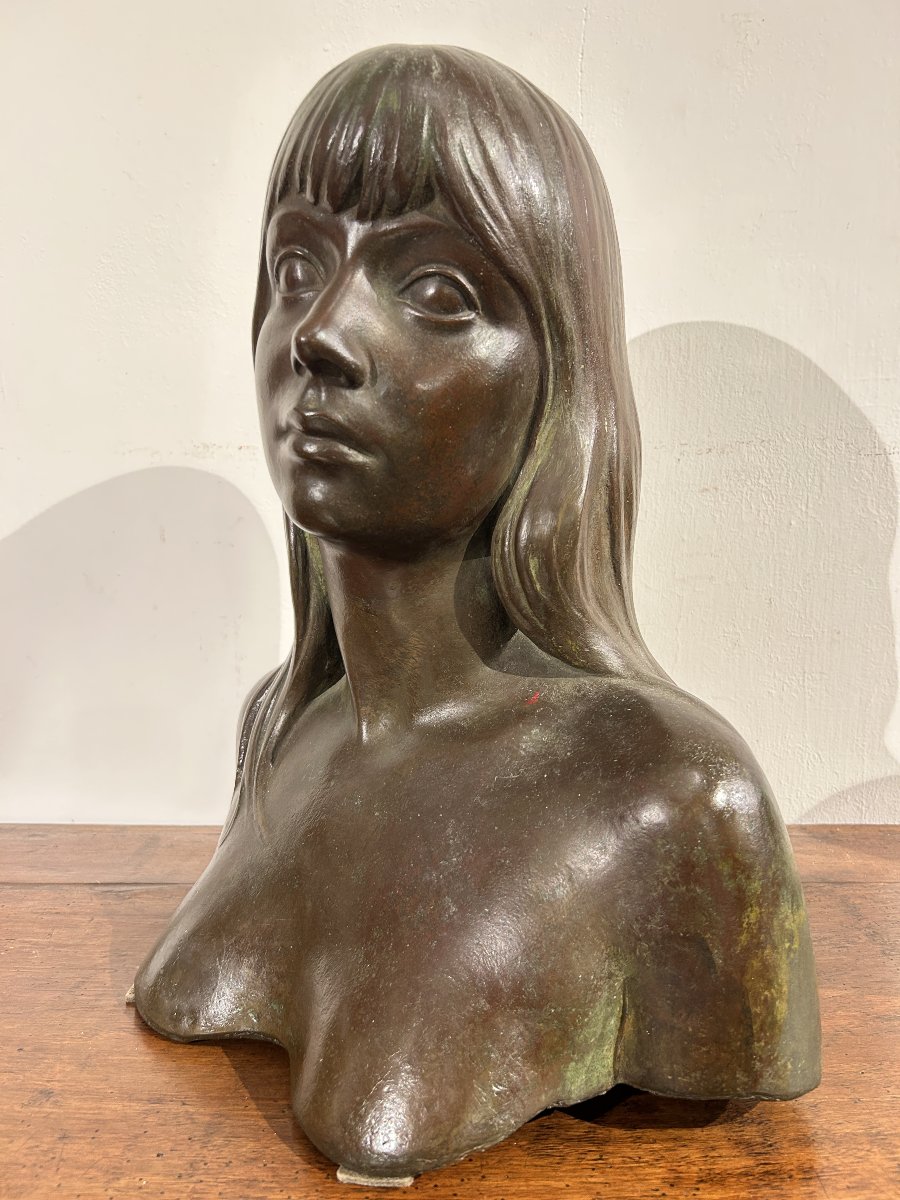 Busto femminile, scultura in bronzo firmata Baiardi. Anni '30 del XX secolo. (40cm x 47cm h)-photo-3