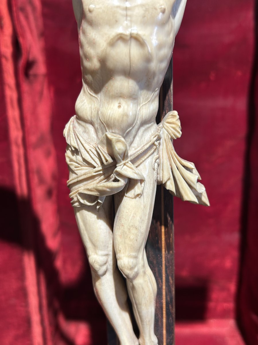 Cristo in avorio, Roma seconda metà del Seicento. (Con Cites)-photo-1