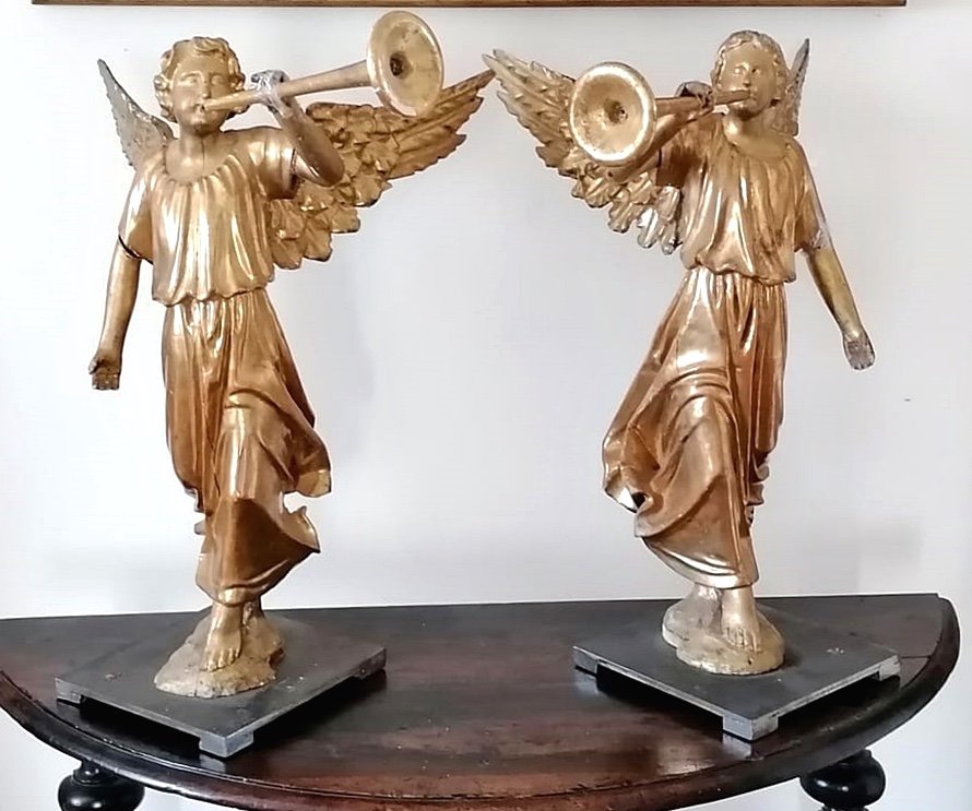 Magnifique Paire d'Anges Musiciens Tard-baroques En Bois Doré Italia, 70 Cm 