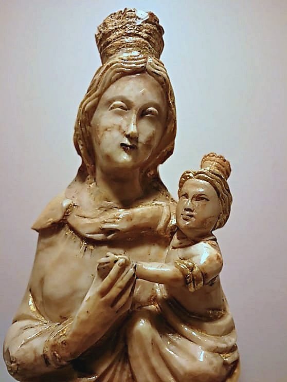 Statuette En Albâtre Moitié Du XVe Siècle, Reproduisant Le Simulacre De La Vierge Du Trapani -photo-2