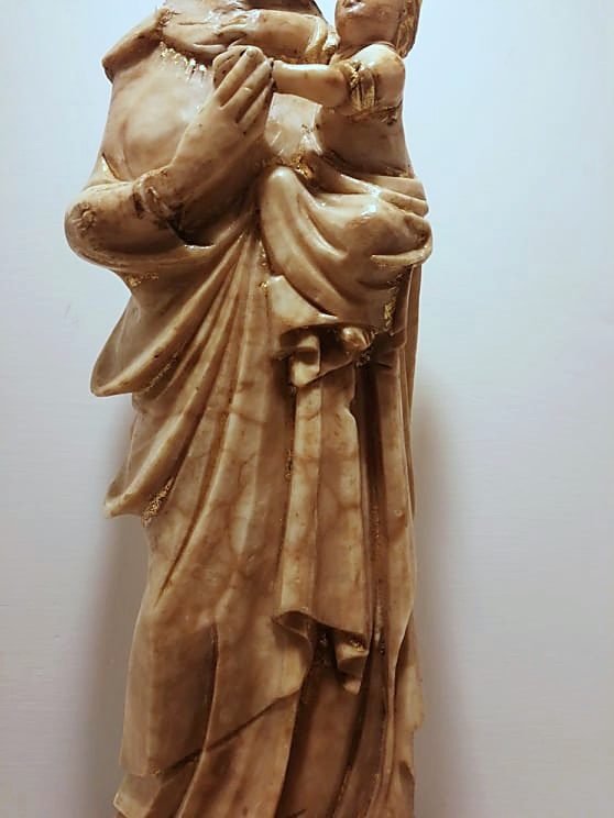 Statuette En Albâtre Moitié Du XVe Siècle, Reproduisant Le Simulacre De La Vierge Du Trapani -photo-3