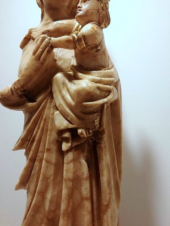 Statuette En Albâtre Moitié Du XVe Siècle, Reproduisant Le Simulacre De La Vierge Du Trapani -photo-4