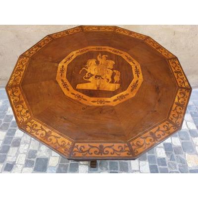 Table Dodécagonale Incrustée d'érable Et Noyer Avec Saint Georges Et Le Dragon, Rome, Debut XIX