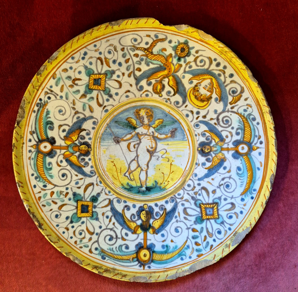 Crespina in maiolica Deruta XVIII secolo