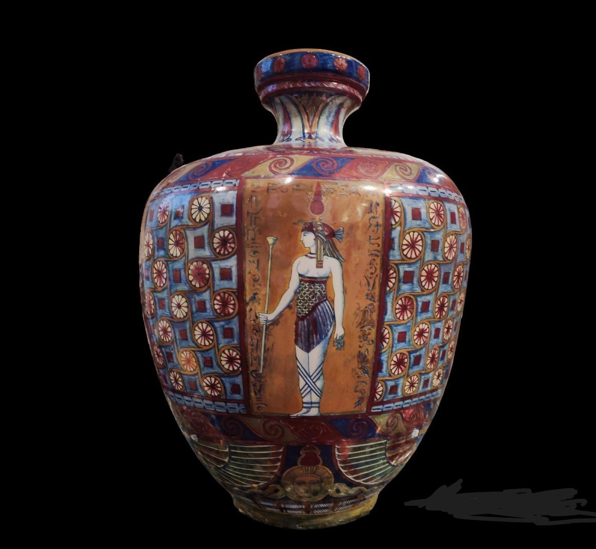 vaso con decorazioni egiziane m Ceramica A. Santarelli Gualdo Italia inizi XX secolo