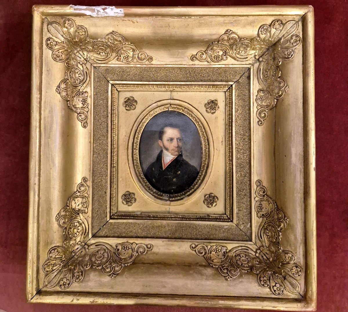 Scuola francese Ritratto di Armand de Coulaincourt duca di Vicenza Impero Napoleone XIX secolo