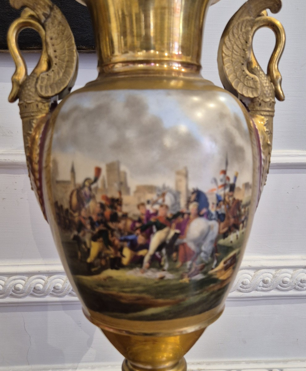 Coppia di vasi neoclassici, con scene napoleoniche, porcellana Francia XIX Secolo -photo-4