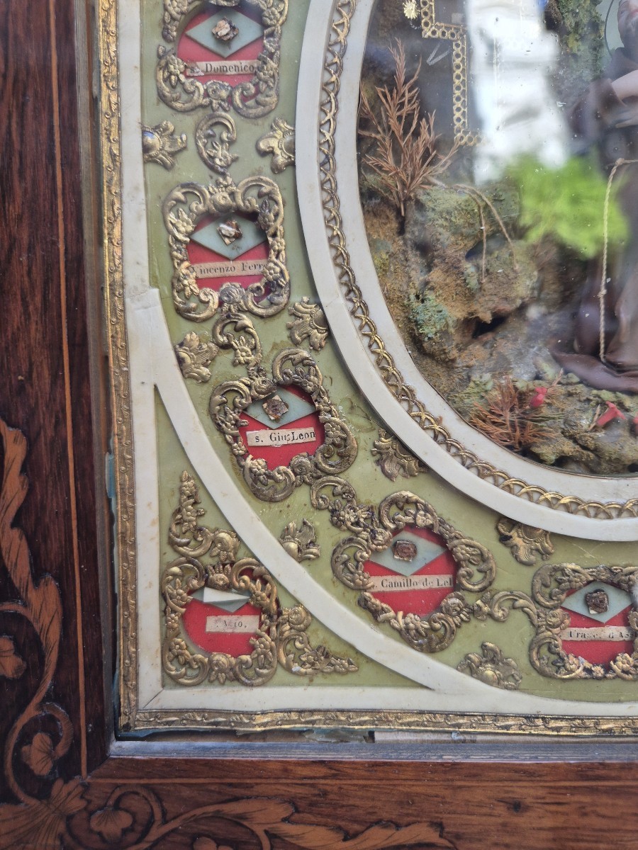 Teca con reliquie e cera di San Francesco, legno ed altri materiali , Napoli XIX Secolo -photo-1