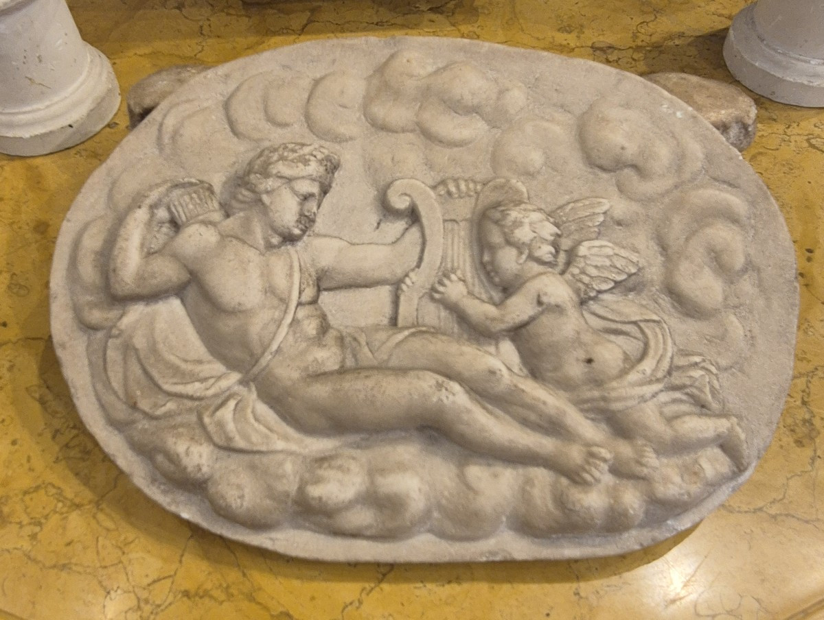 Apollo e Cupido , placca in mamro Italia XVIII secolo Grand tour 