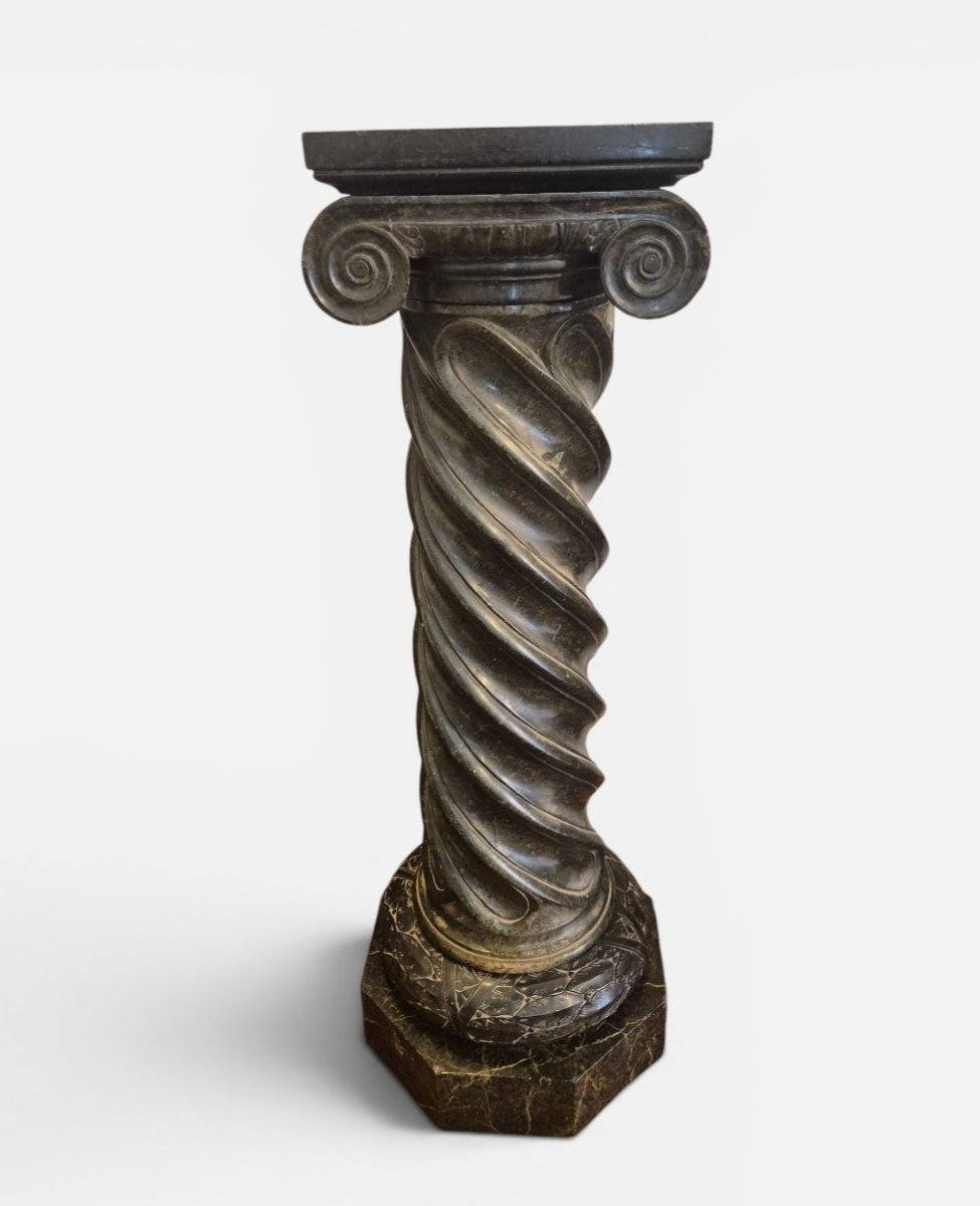 Colonna tortile con capitello corizio marmo verde prato , italia XIX Secolo 