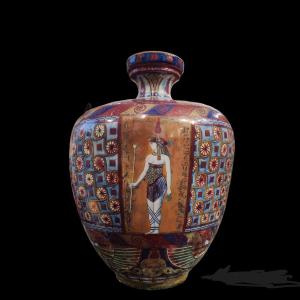 vaso con decorazioni egiziane m Ceramica A. Santarelli Gualdo Italia inizi XX secolo