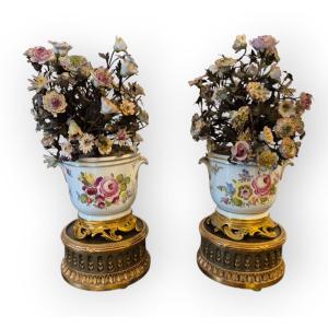 Coppia di cachepot , porcellana e legno e tolla dipinta , Francia XIX  Secolo 