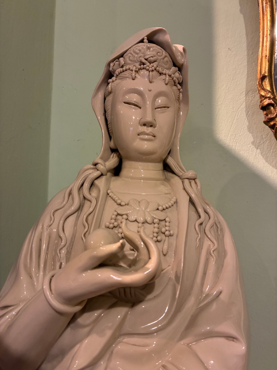 guanine in porcellana bianca provenienza giapponese meta' 800'-photo-2