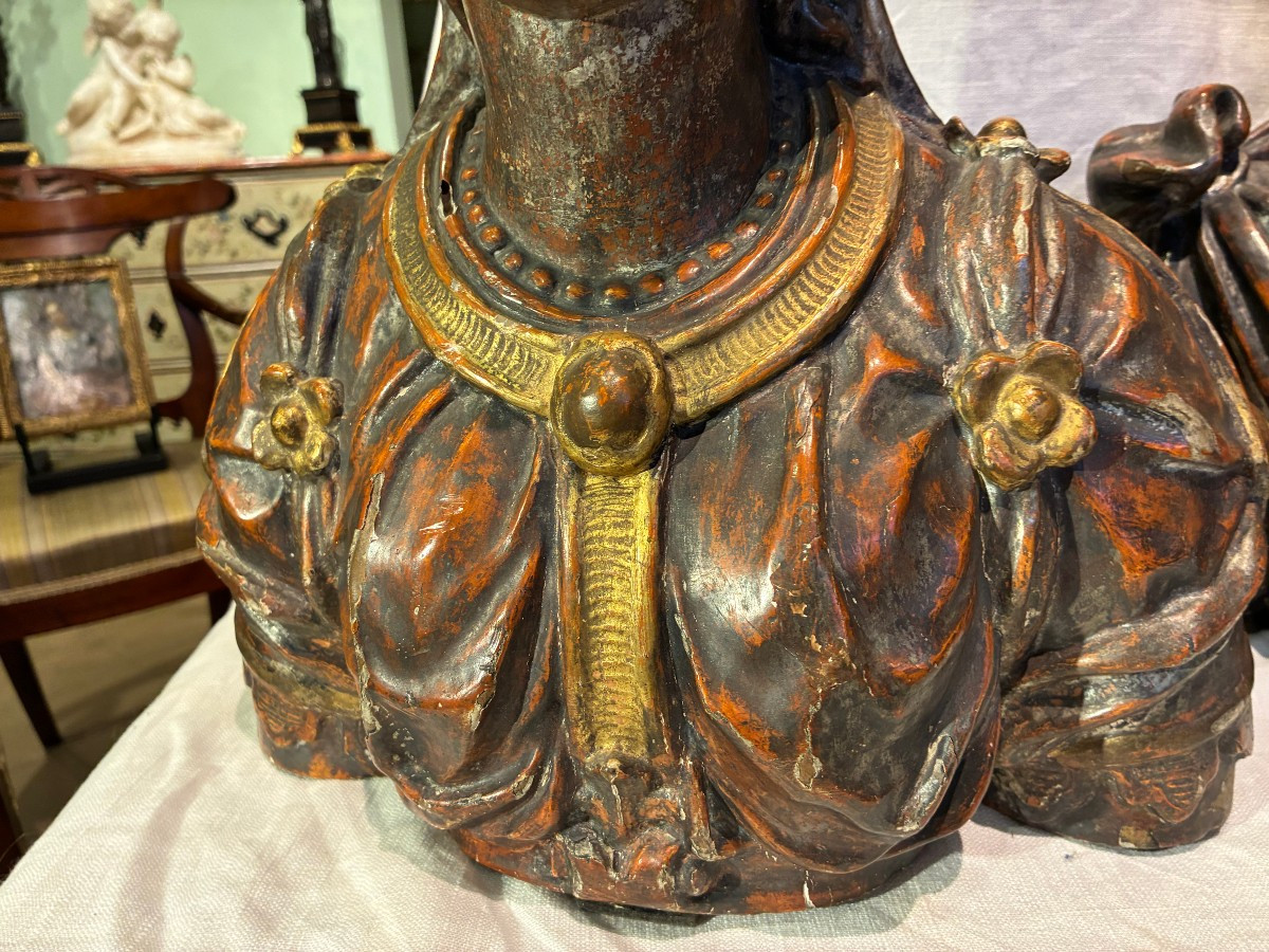 coppia di mezzi busti in legno argentato di provenienza romana XVII secolo-photo-3